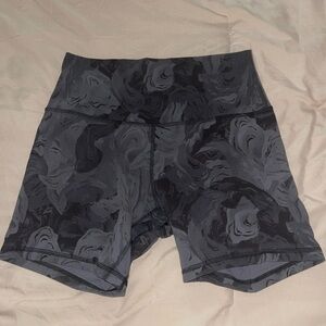 Lululemon Align shorts